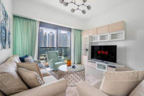 GuestReady Holiday Homes - Downtown Dubai retreat